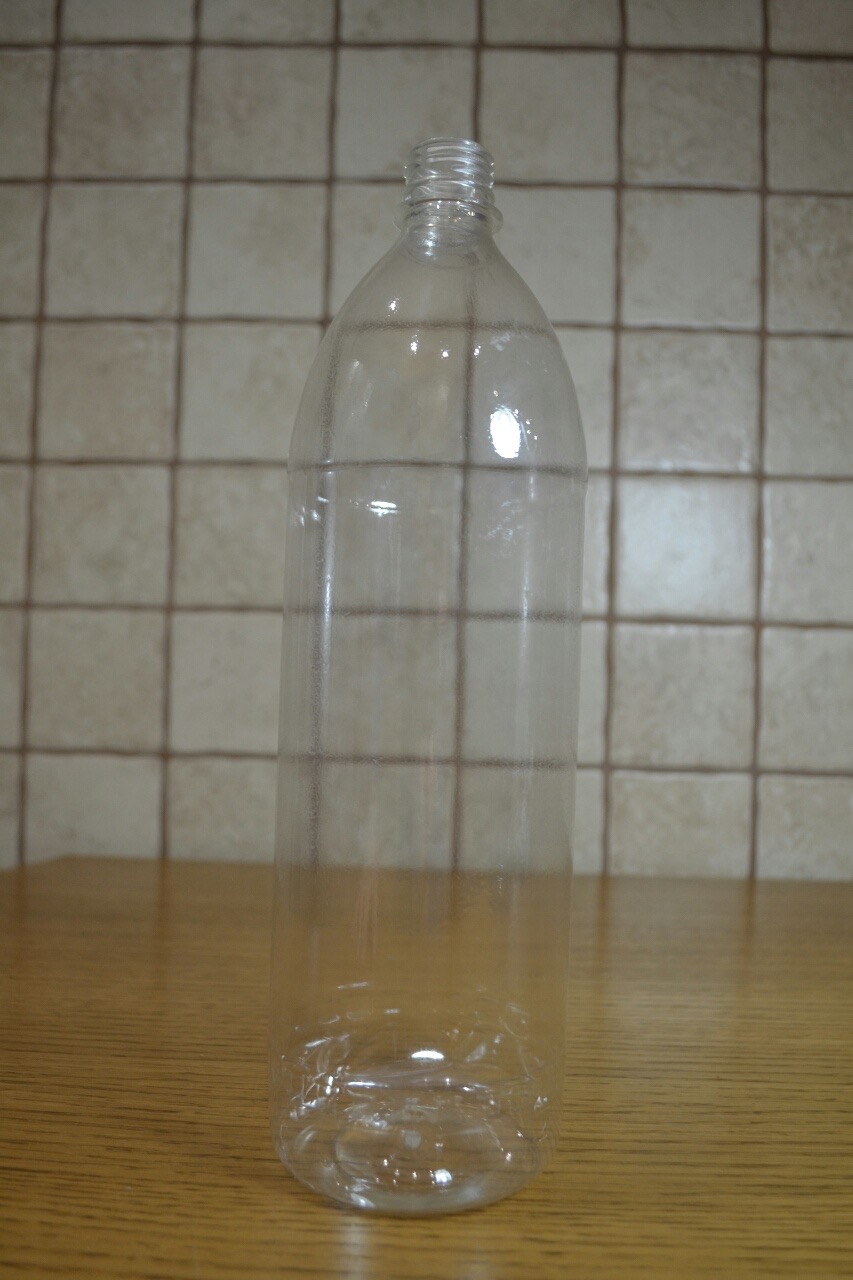 пет пляшка на 1,4л